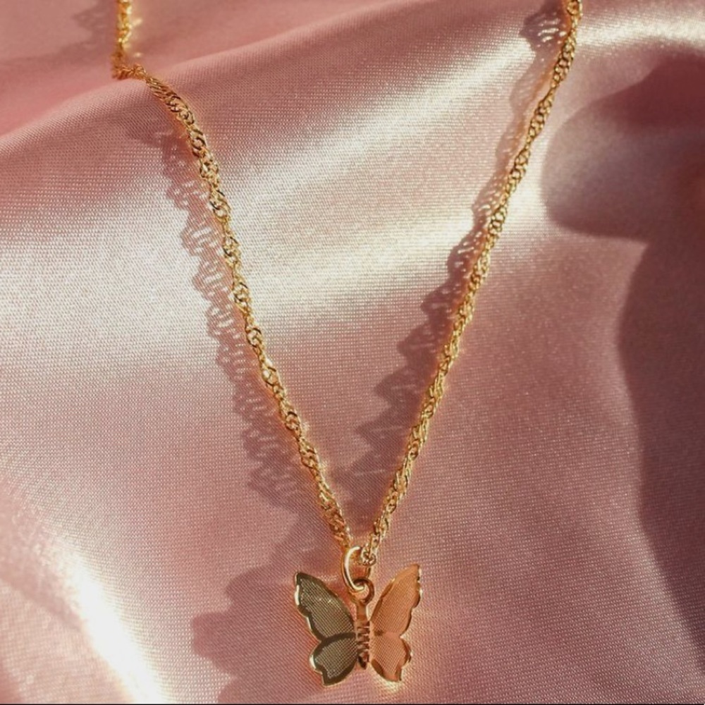 LAST ONE 💖Butterfly Necklaces choker - Picture 5 of 15